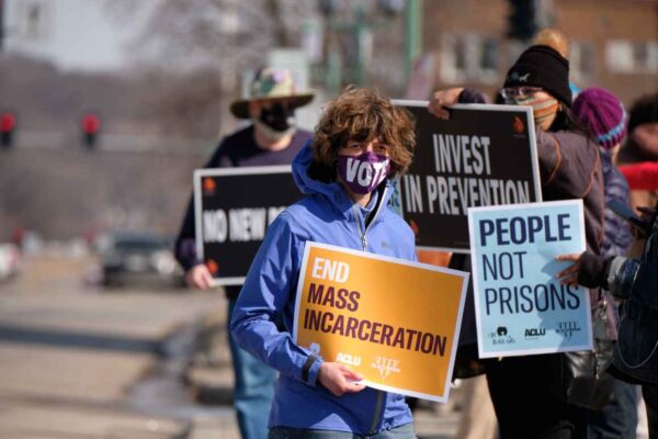 End Mass Incarceration