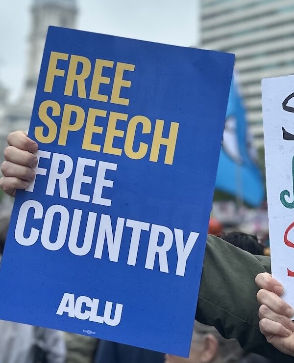 Free Speech Sign